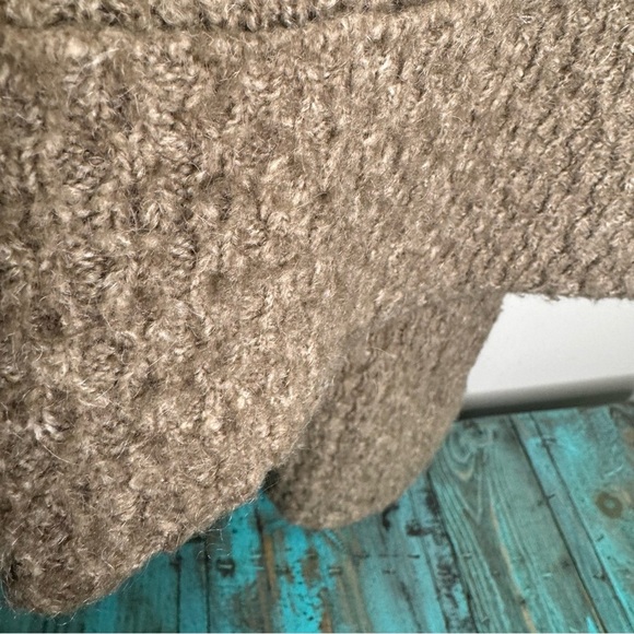 Mac & Jac Tan Wool Mohair Turtleneck Bell Sleeve Sweater Size XL - Picture 7 of 12